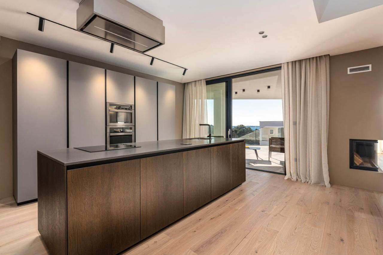 Luxury Villa Aruna Пула Екстериор снимка