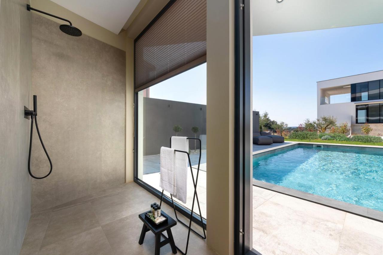 Luxury Villa Aruna Пула Екстериор снимка