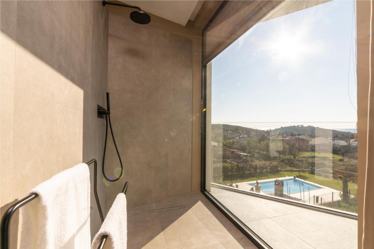 Luxury Villa Aruna Пула Екстериор снимка