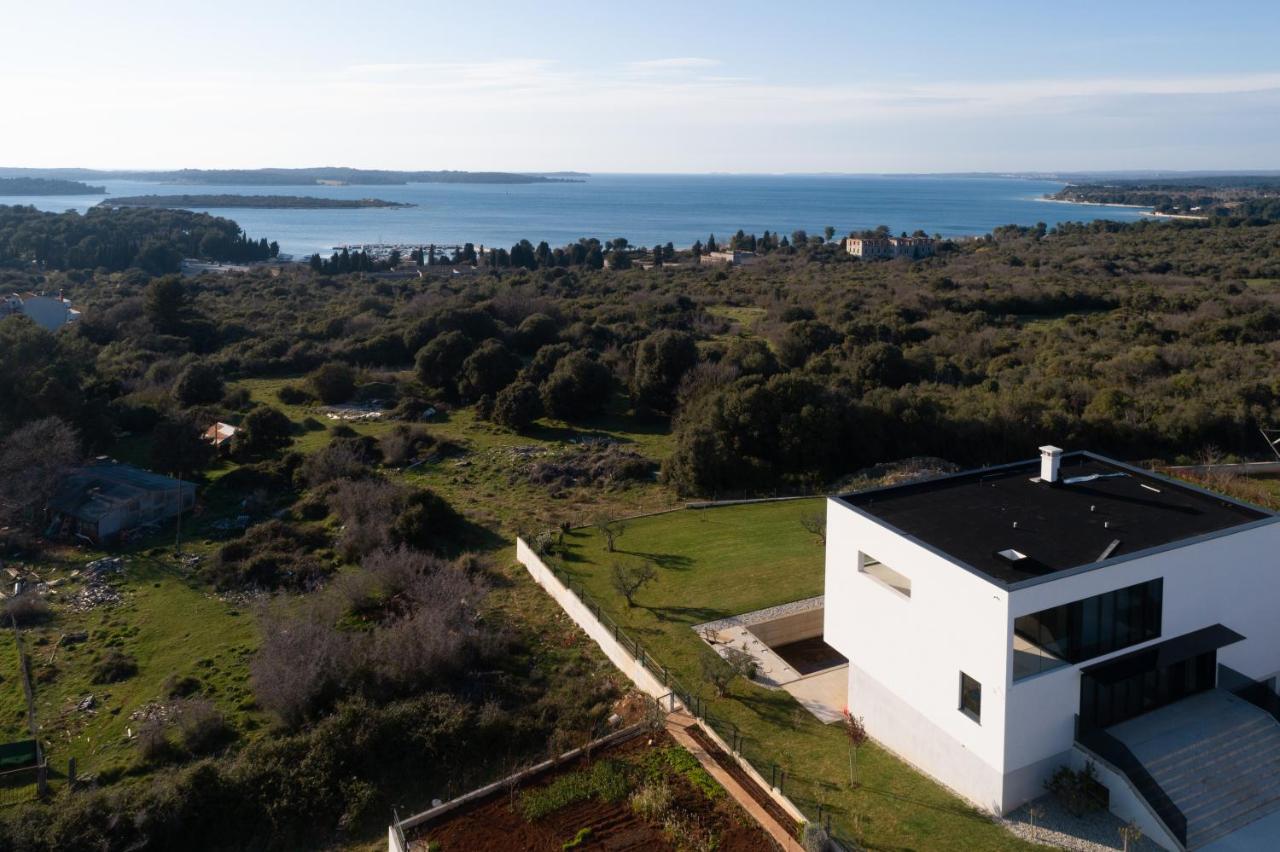 Luxury Villa Aruna Пула Екстериор снимка